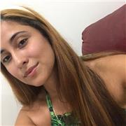 Professora de inglês e portuguesa online. 
Conteúdo determinado por idade e conhecimento prévio da língua